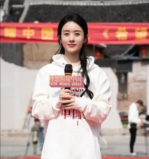 赵丽颖新角色才杀青,王一博的官宣就来一模一样的文案让人激动
