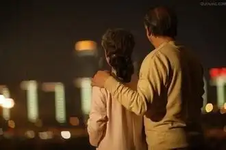 离家时父母给你塞的行李箱,哪张图让你流泪了
