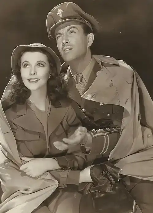 以电影魂断蓝桥为主题分析失落的爱情与战争的阴影
