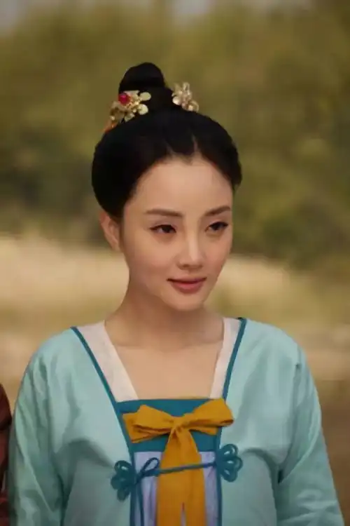 fun河北农村女子直播易容术,变身刘嘉玲扮演整个娱乐圈有梦想谁都可以了不起