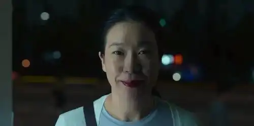 中文互联网,帮了黑暗荣耀一个大忙