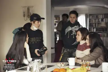 小时代3七宗最陈学冬自黑无下限露腹肌秀身材秒杀众生
