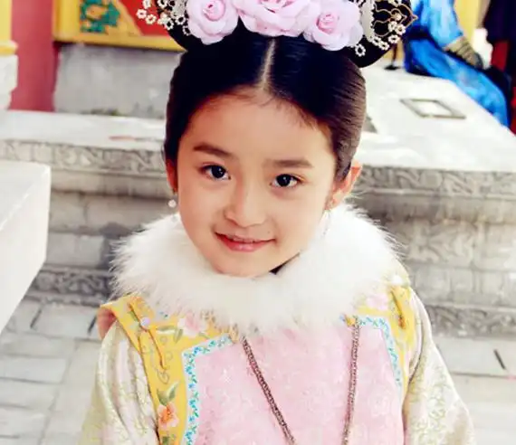 还记得步步惊心中的承欢格格吗今18岁的她,美得不可方物