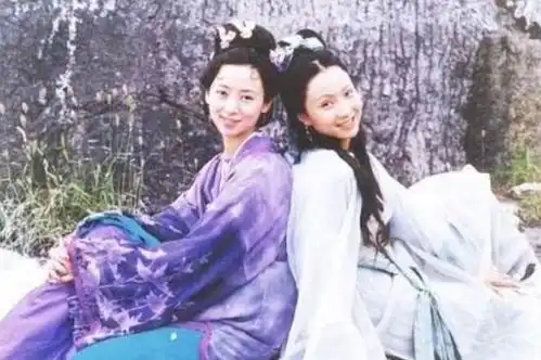 48岁陶虹52岁翁虹再扮小龙女猫妖,春光灿烂猪八戒已播出21年