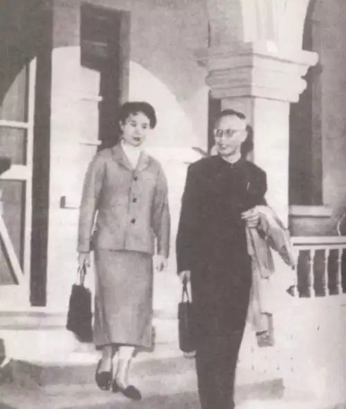 末代皇帝溥仪死后,给妻子李淑贤留下多少遗产真实数字令人咋舌
