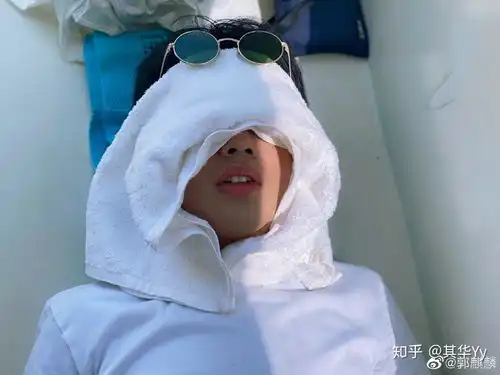有没有郭麒麟的帅照呀
