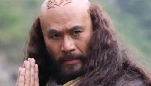 徐锦江出演倚天屠龙记中的金毛狮王谢逊一角实力与众不同
