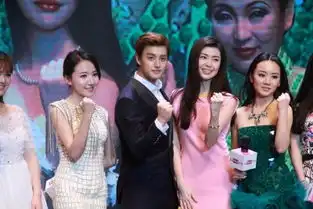 春晚第五次彩排9个语言节目亮相周炜相声被拿下
