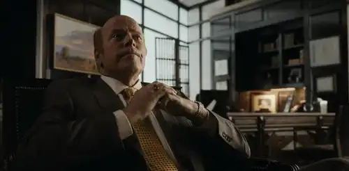 风骚律师一面是正义的伸张,一面是邪恶的生长