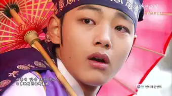 拥抱太阳的月亮剧照
