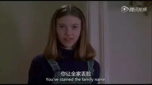 寡姐拼了,但网友只关心她究竟穿没穿衣服