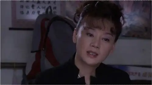 老大的幸福范伟桃花运太强了,来一趟北京征服俩女的,还有一个是总监