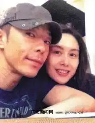 朱茵女儿萌照曝光吐舌挠头家居私生活揭秘