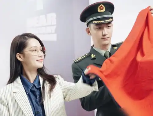 继幸福触手可及后,黄景瑜又一新剧来袭,搭档女主高颜值
