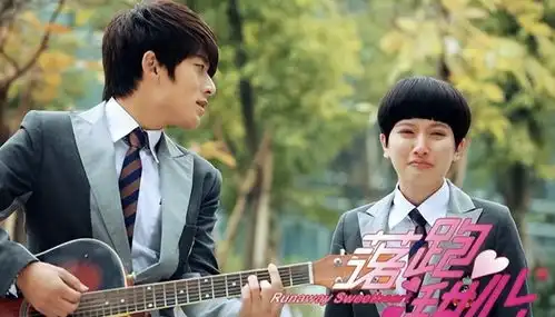 落跑甜心女主办婚礼,娶大5岁外籍妻子,妈妈穿衣暴露被炮轰
