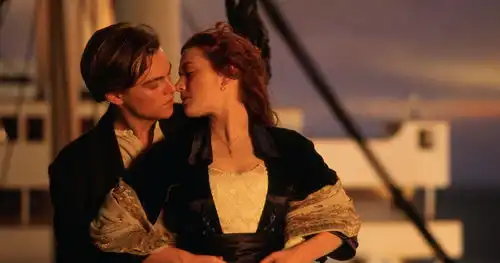 从神颜到肥胖大叔,莱昂纳多被骂了十年,真不冤