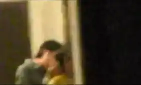 邓超董洁新剧教室偷欢戏引热议