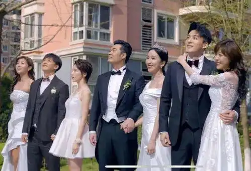 爱情公寓主演成名前,曾小贤大学校草,张伟金甲战士,看见诸葛大力太意外