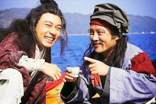 他是杨幂的前公公,78岁铁饭碗不保,还不敢回家照顾孙女