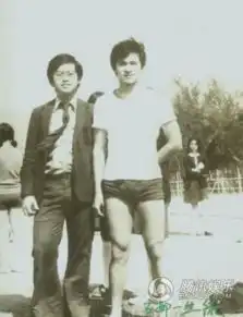 刘德华绝版旧照那一年都还是年轻的模样