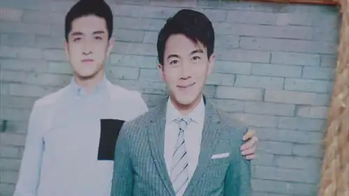 倾城时光刘恺威还没出场就领盒饭,与男主合照p图太明显
