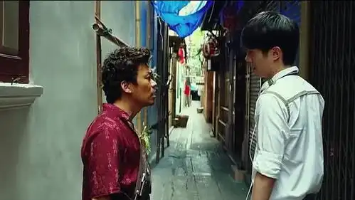 唐人街探案刘昊然与王宝强一同逃命,竟说出让他去自首,王宝强血浓于水啊