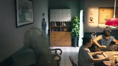 夏洛特烦恼常远这演技绝了,嘟嘴涂口红的样子,全剧组都笑趴了
