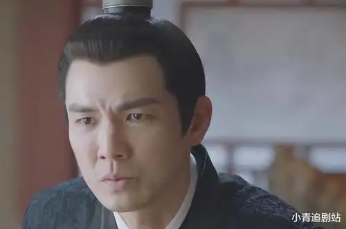 面部僵硬褶子横飞,依旧搭档小花演偶像剧,钟汉良们该醒醒了
