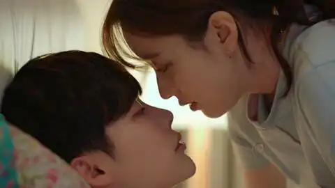 用林俊杰的歌曲打开w两个世界,超虐纸巾备好
