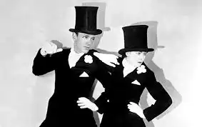 voa美国人物志翻译字幕讲解改变美国音乐剧电影的男人弗雷德阿斯泰尔