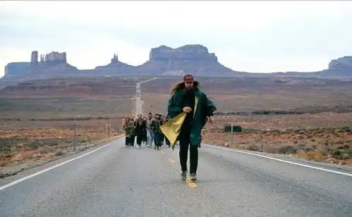 阿甘正传主角跑步穿越全美看看经典电影中的运动元素
