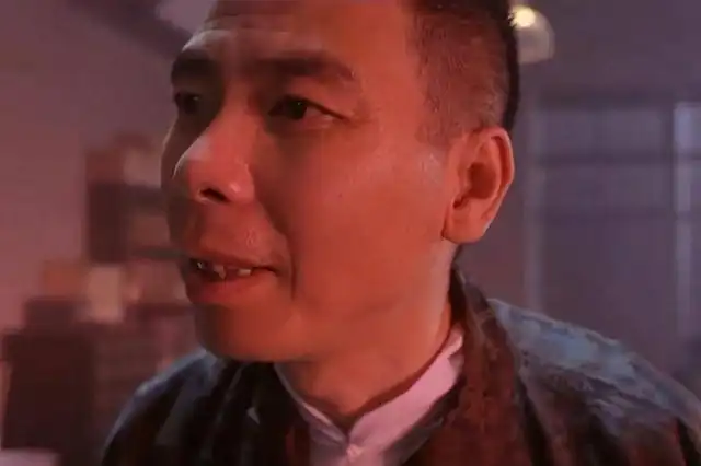 还记得功夫里穿红裤衩的娘炮吗真实身份只有星爷能请来
