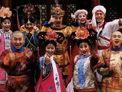 从还珠格格到烟锁重楼琼瑶作品的豪门向往与寒门同情