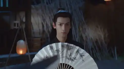 月上重火罗云熙超飒打戏来袭,扇子玩的飞起,不愧是你