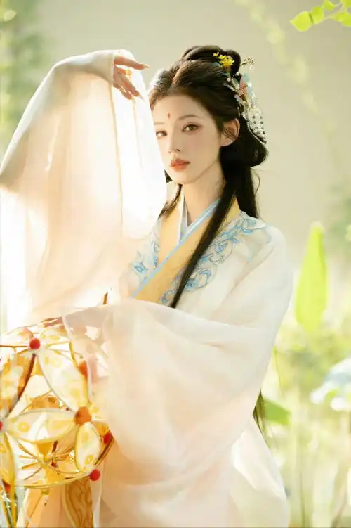 13位女星中秋造型,陈瑶鞠婧祎赵晴太卷,王楚然敦煌神女赢了