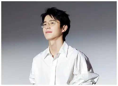 大无语事件制作方换头王一博成刘昊然,太不尊重人了
