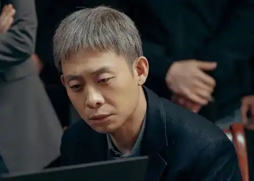 黄渤垮了殷桃飘了,顶级演员演烂戏,是影视圈莫大的悲哀