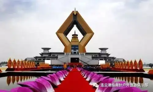 春节初二三各一期西安兵马俑大唐不夜城法门寺钟鼓楼雁塔庙会双卧5天纯玩2180元人
