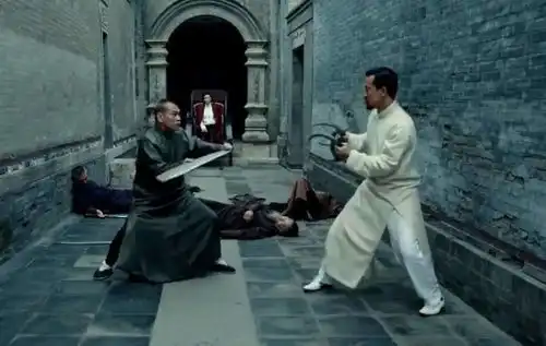 徐皓峰写好小说或做好电影,我的经验是做一个拾荒者新作访谈