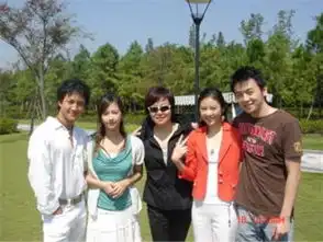 只认为雷佳音是段子手的你,一定是打开方式有问题