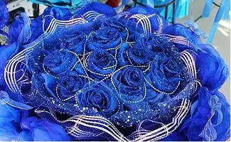 手上蓝色的痣代表什么
