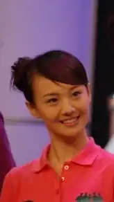 郑爽曝剧照再被疑整容网友调侃少女变少妇
