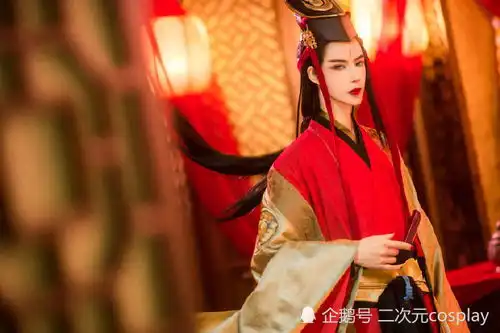 新笑傲江湖cos,熊祁的东方不败,竟然魅力如斯