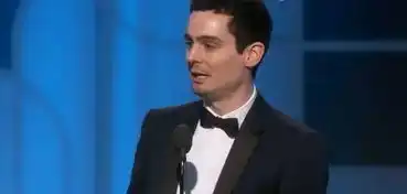 金球奖七提七中,这部影片终于定档2017.2.14情人节