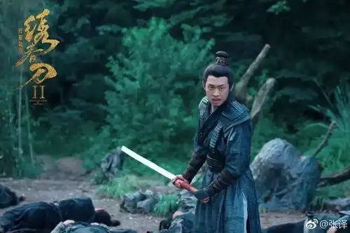 被嘲其貌不扬,十年龙套被女友抛弃,如今陈乔恩殷桃都抢着给他当老婆
