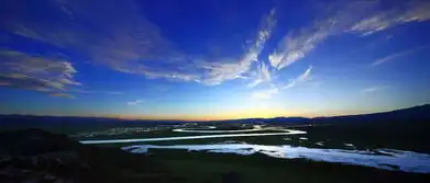 巴音布鲁克,最美的不仅是韩寒的最燃赛道