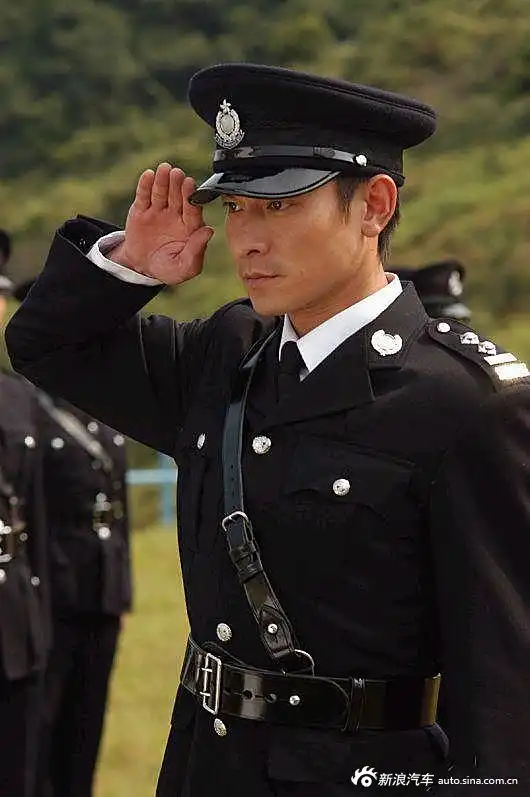 香港最有权的10个车牌,交警为其开道