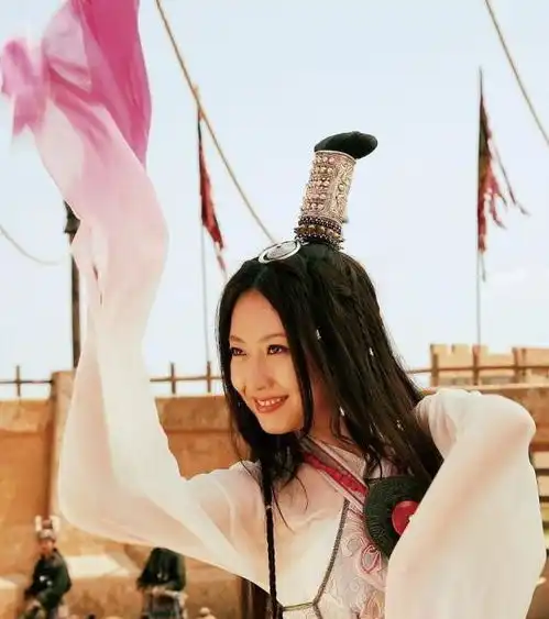 她是师姐的鬓边画皮2玉漱公主白冰
