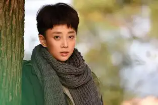 当40岁的殷桃遇上同年龄的高圆圆,谁才是颜技双全的真女神