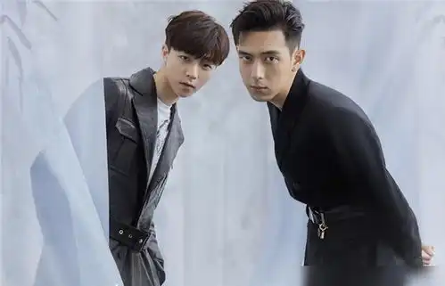 李现首部双男主剧官宣,双人剧照超养眼,网友爆款没跑了